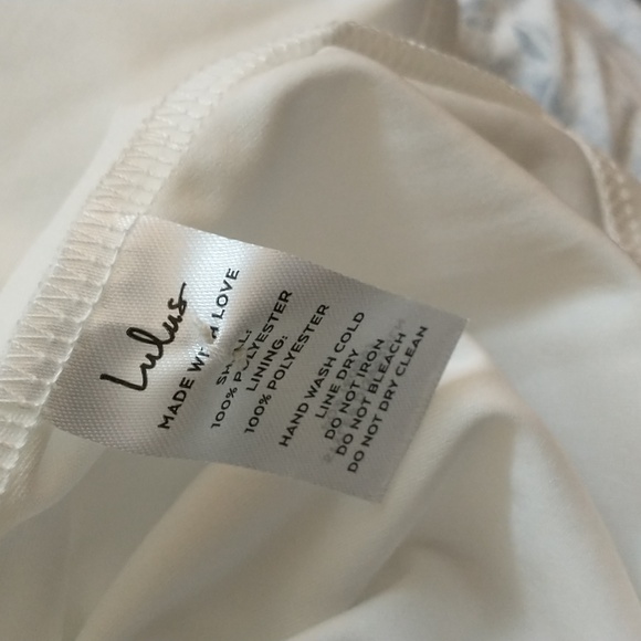 NWT Lulu's white ruffled open back dress M - Picture 9 of 10